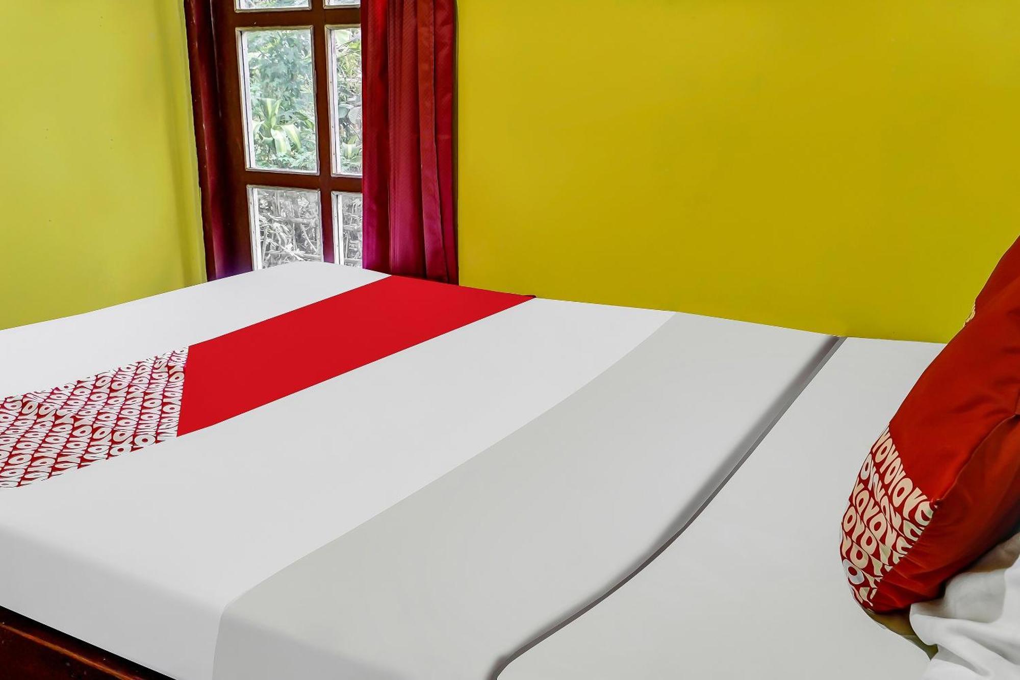 Oyo Homes 90984 Kampung Wisata Ekologi Puspa Jagadneargunung Kelud Blitar Exterior foto
